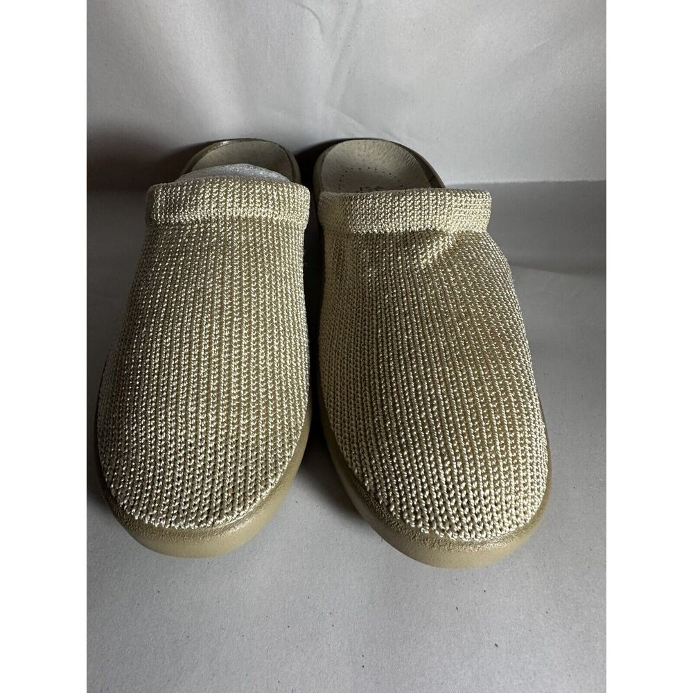 Vintage Women’s Arcopedico Portugal Neutral Nylon Slip On Shoes 39 (8-8.5) Comfy